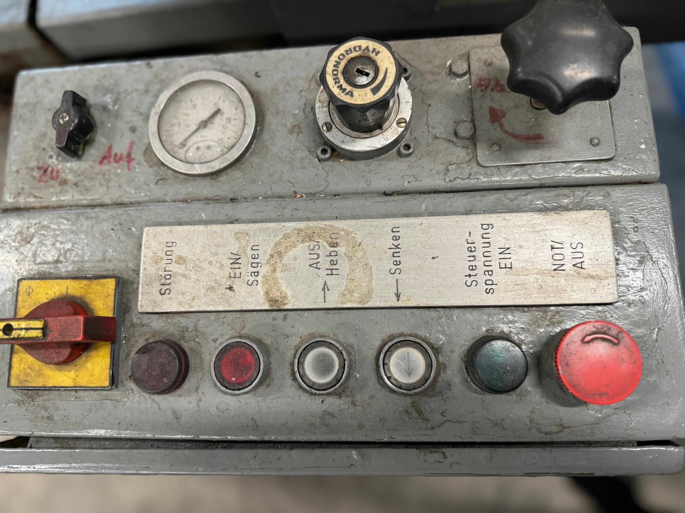 Bandsäge Halbautomatisch Kasto SBA 260/400U