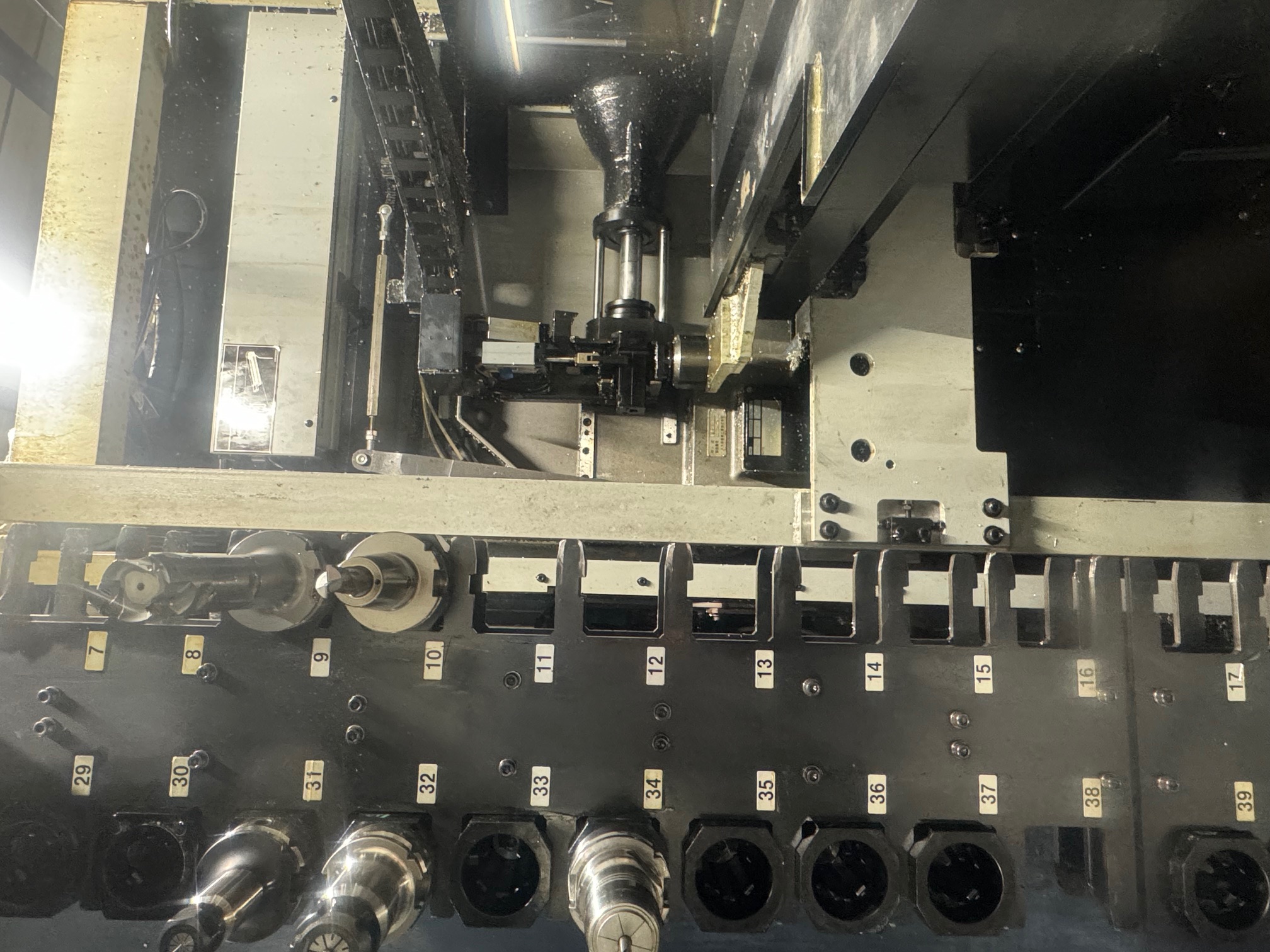 Bearbeitungszentrum - Horizontal  MAKINO A55