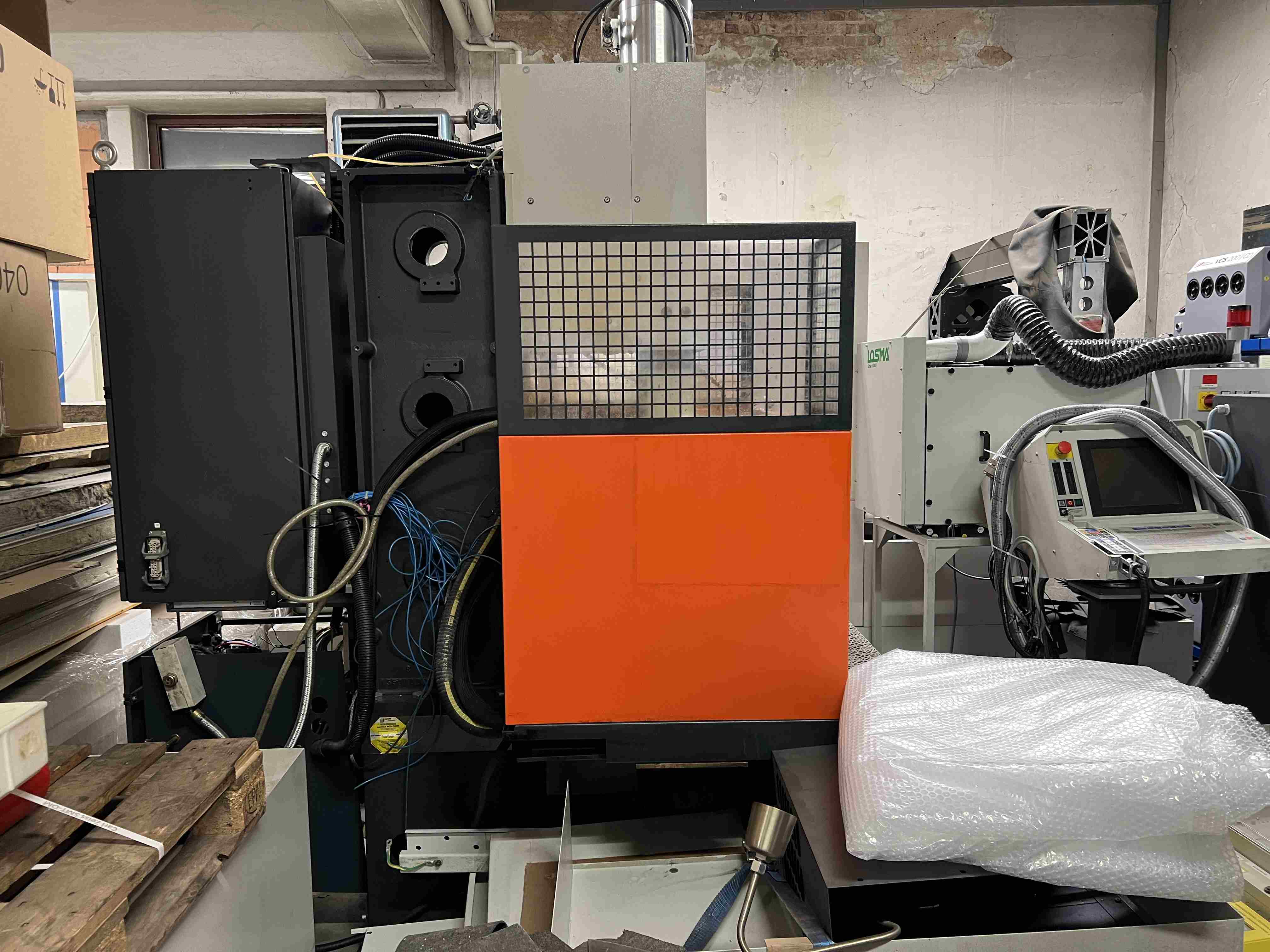 CNC Senkerodiermaschine CHARMILLES Roboform 2400