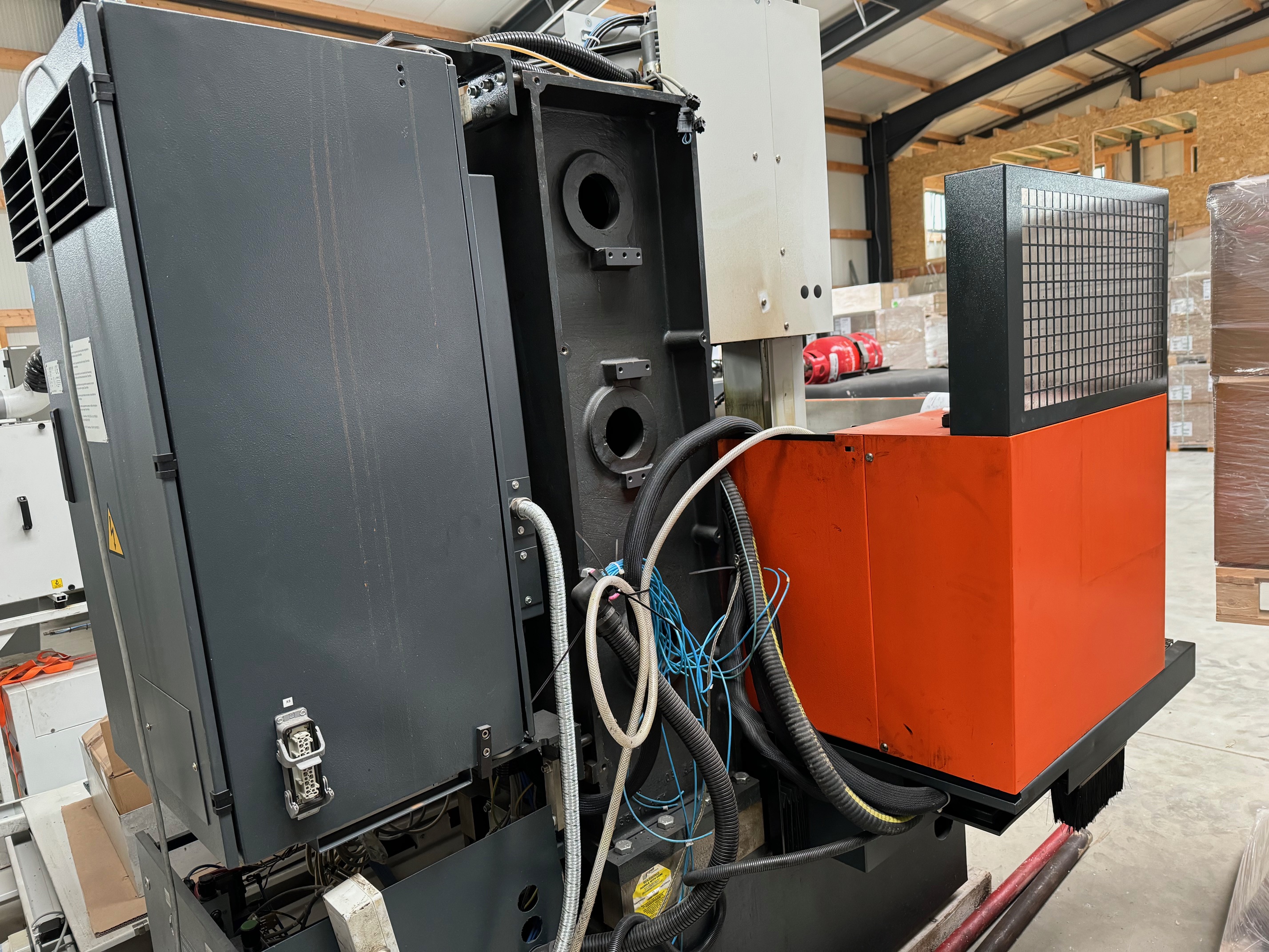 CNC Senkerodiermaschine CHARMILLES Roboform 2400