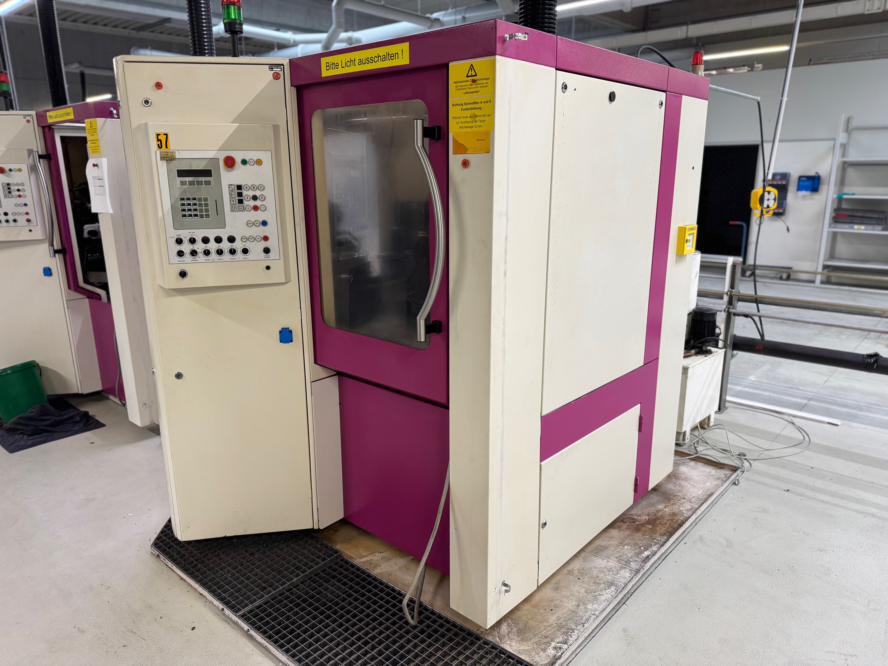 Werkzeugschleifmaschine  ROLLOMATIC CNC 2000 XD