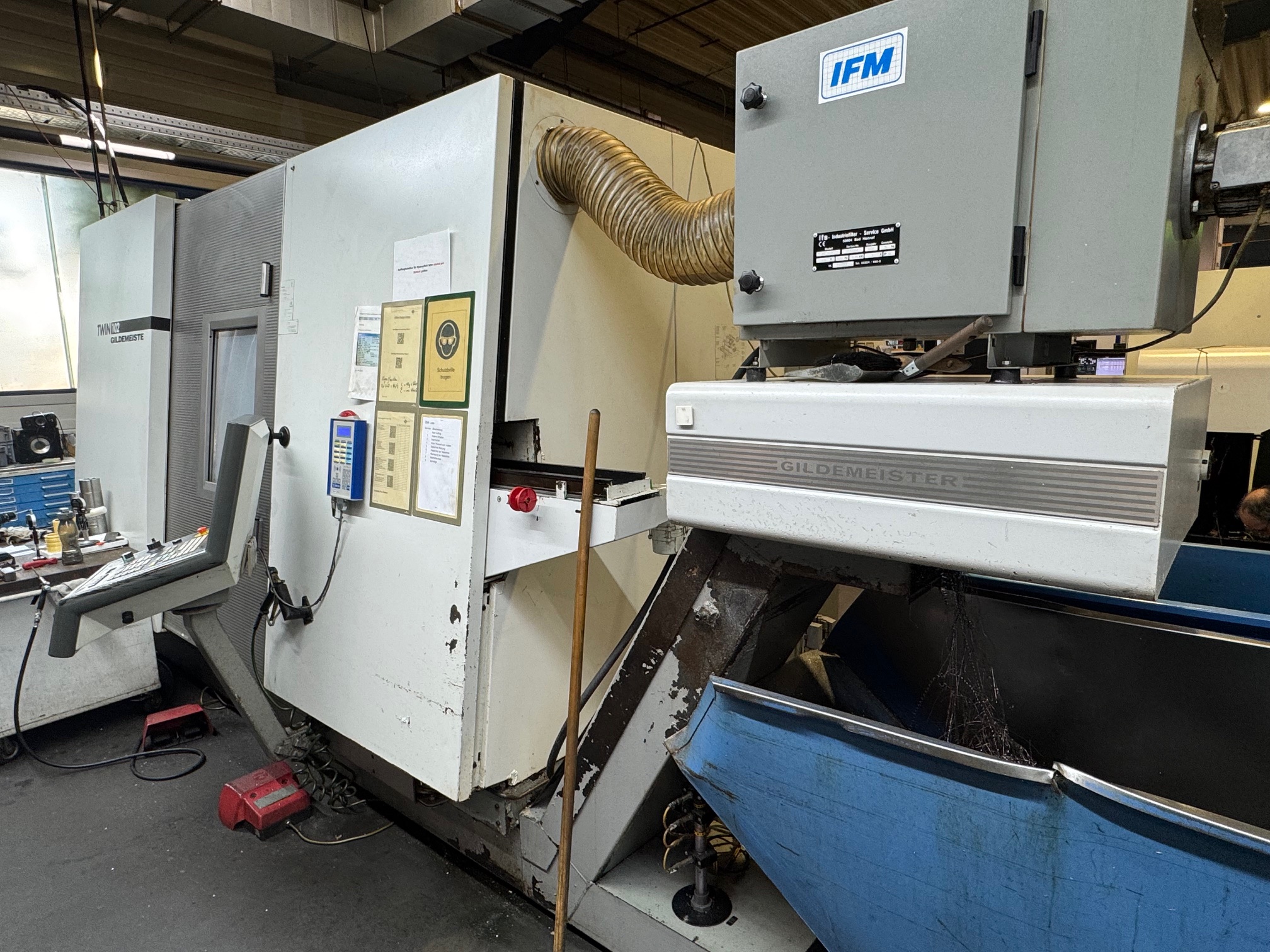 CNC Dreh-Fräszentrum  GILDEMEISTER TWIN 102