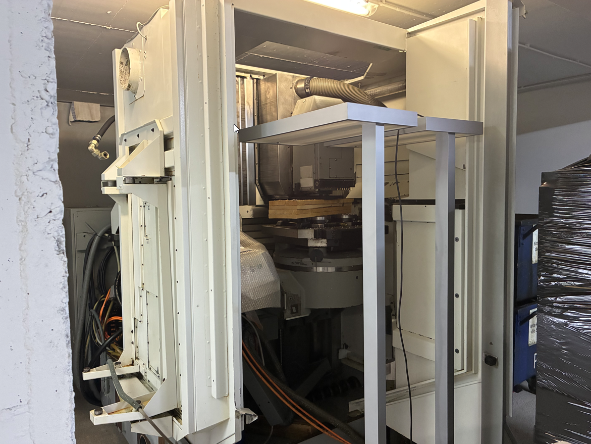 CNC Bearbeitungszentrum DECKEL MAHO DMU 60T RS3